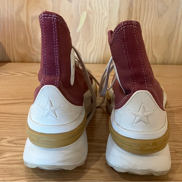 Burgundy chunky converse. Decent condition, Used but taken care of. Size 12. - Picture 4 of 7